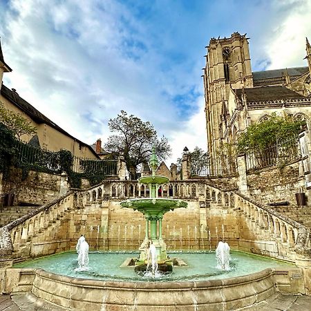 Logis Saint-Flaceau Le Mans Esterno foto